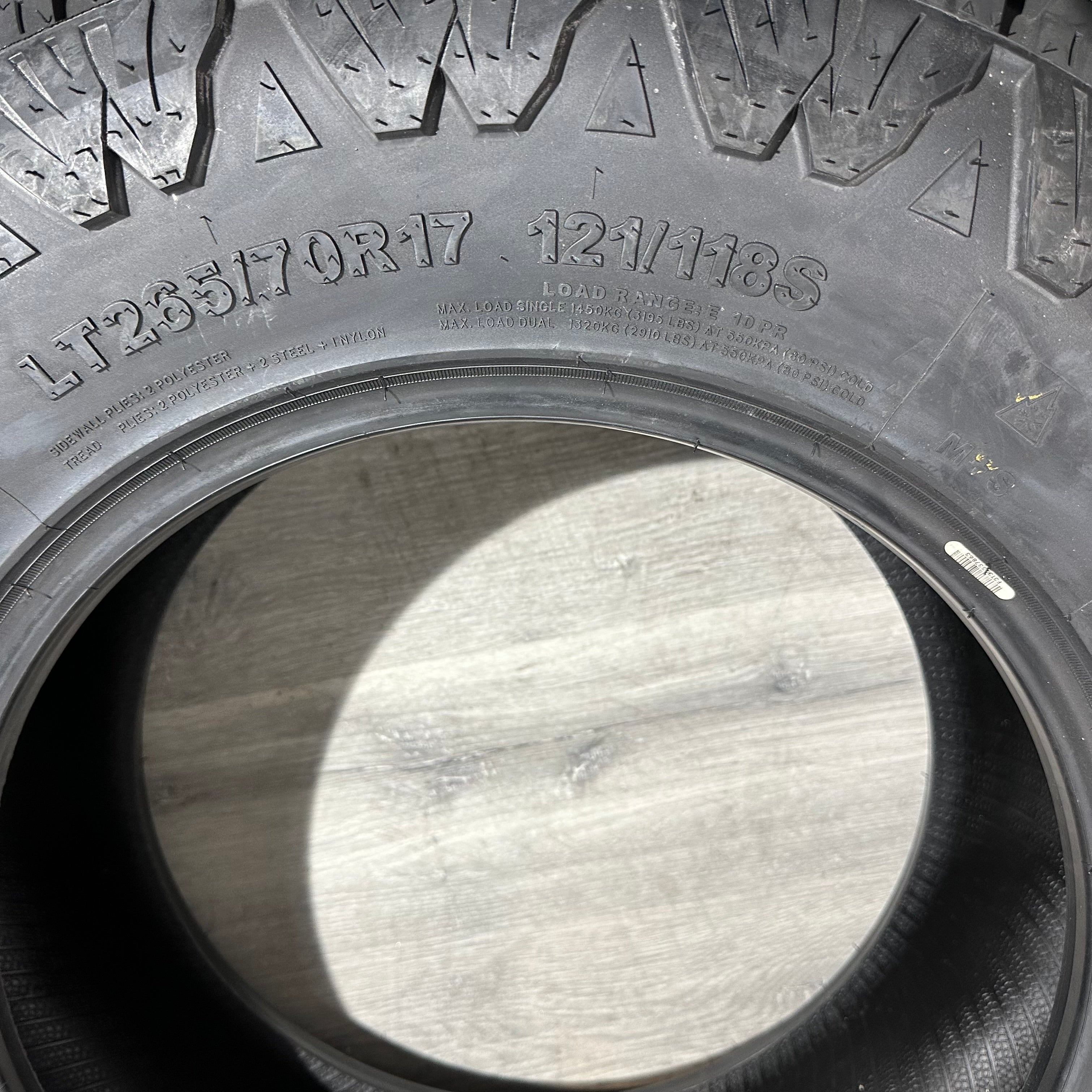 AMP TERRAIN PRO A/T P | 10 PLY 265/70R17