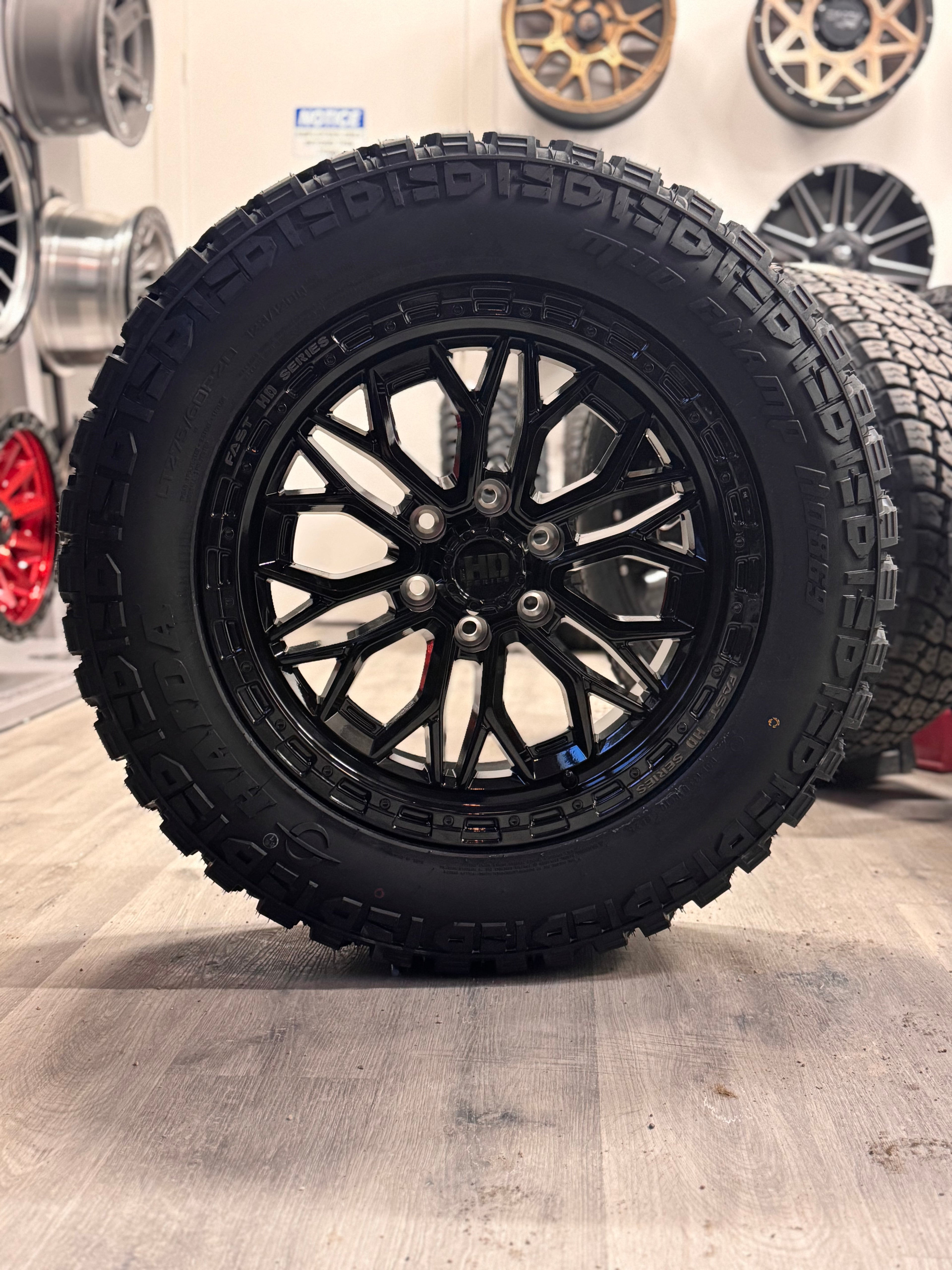 (SET OF FOUR) FAST HD MURAMASA GLOSS BLACK 20X9 +0 6X139.7MM 78.1MM | 275/60R20 HAIDA 869 MUD CHAMP 3PMS