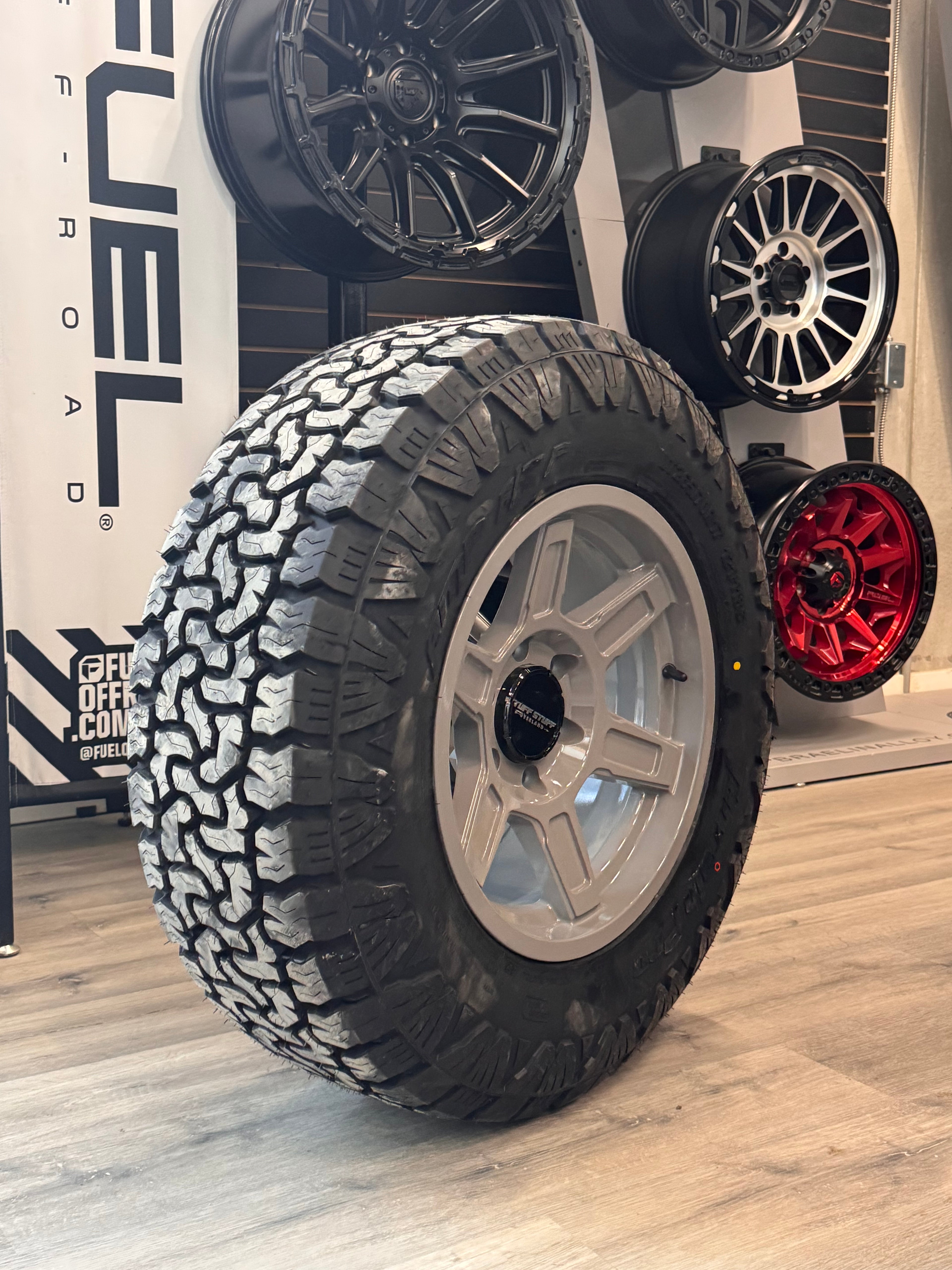 ( SET OF FOUR ) TUFFSTUFF ASCENT TS01 ALPHA GREY 17X8.5 +0 6X139.7MM | LT 265/70R17 AMP TERRAIN PRO