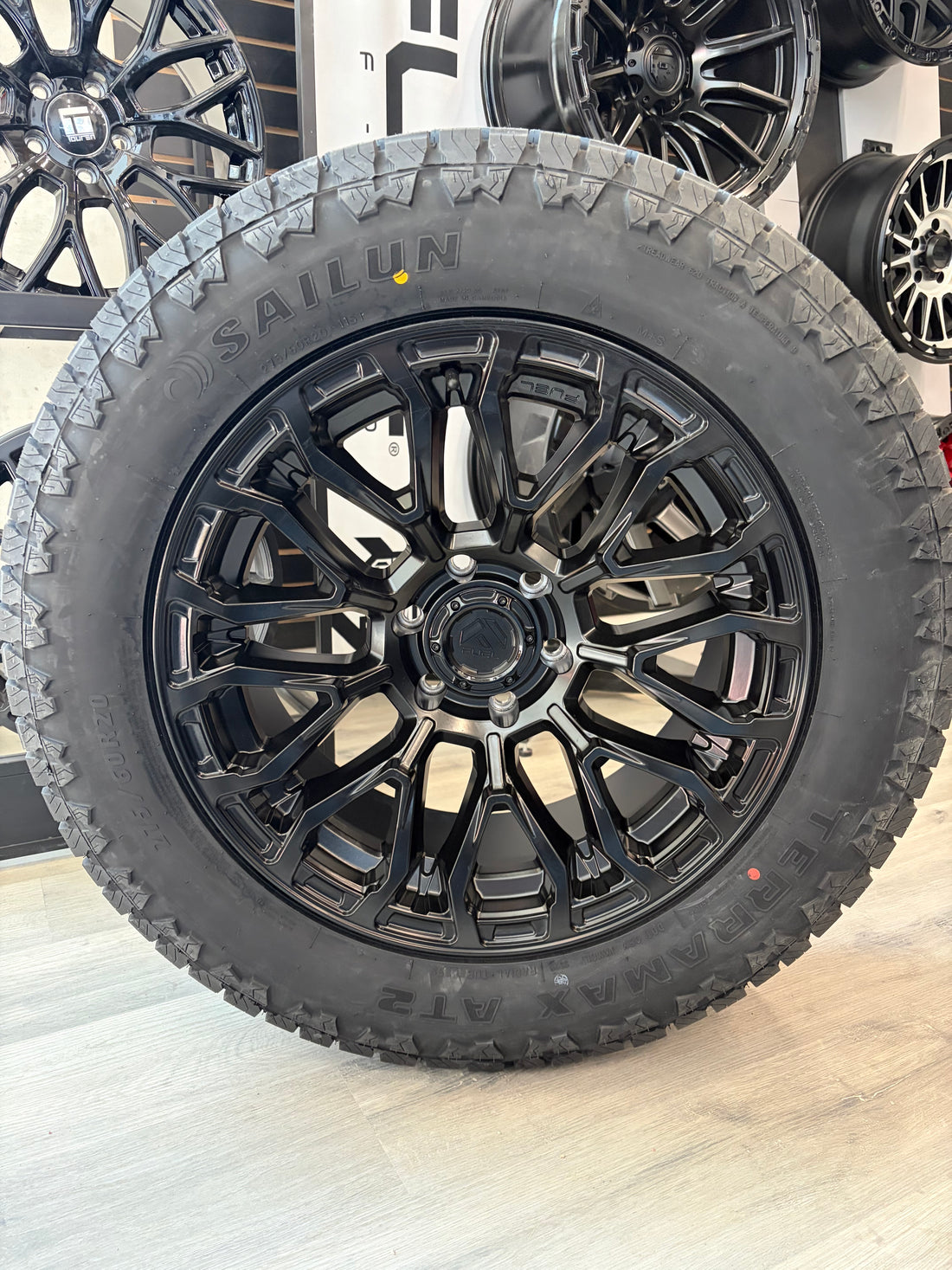 (SET OF FOUR) FUEL FC899 CHISEL BLACKOUT 20X9 +1 6X139.7 106.1 | 275/60R20 SAILUN TERRAMAX AT2 4PR