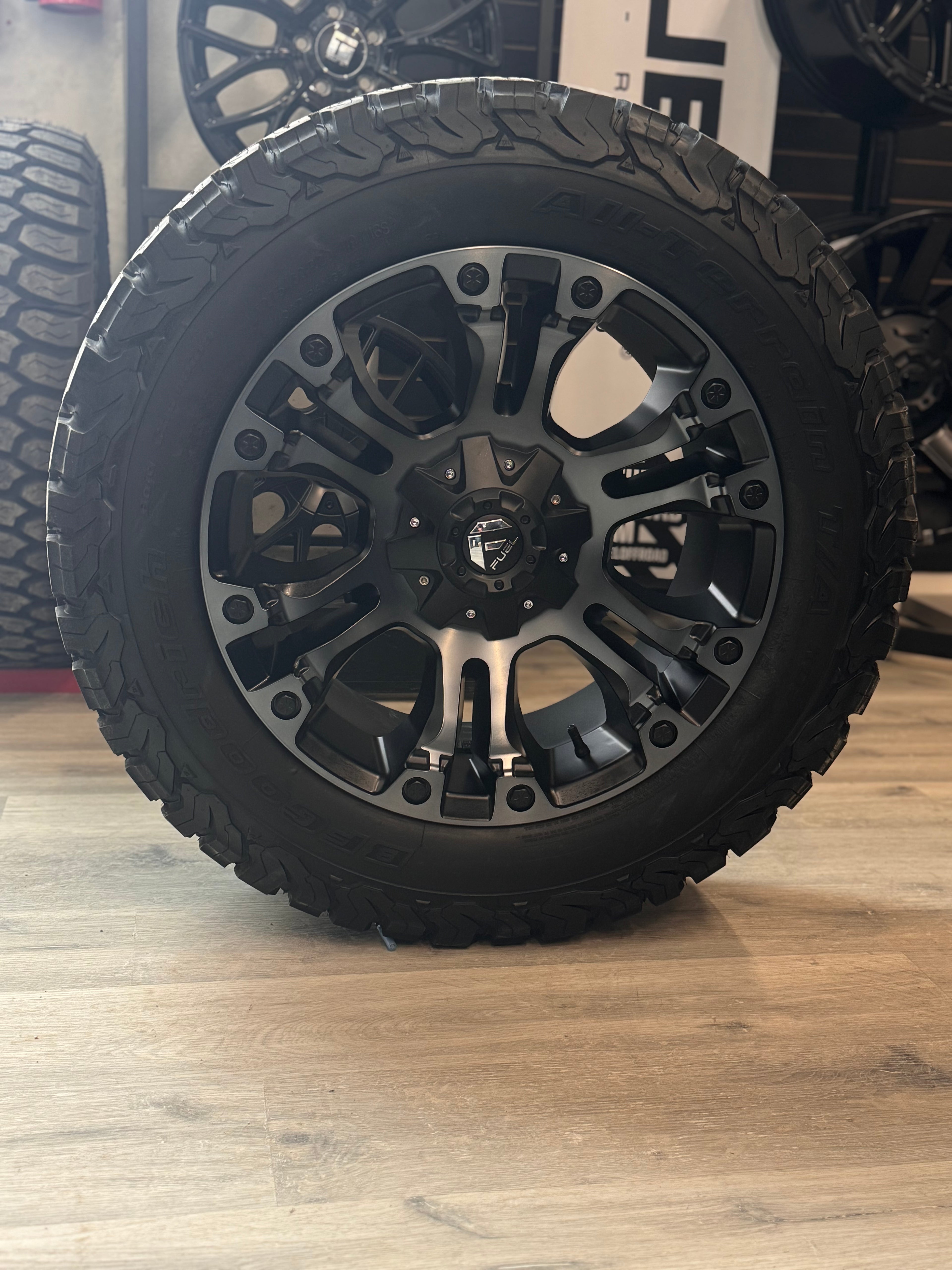 (SET OF FOUR) FUEL VAPOR MATTE BLK GREY 20X9 6X135/6X139.7 +2MM | LT 275/60R20 BFGOODRICH KO2