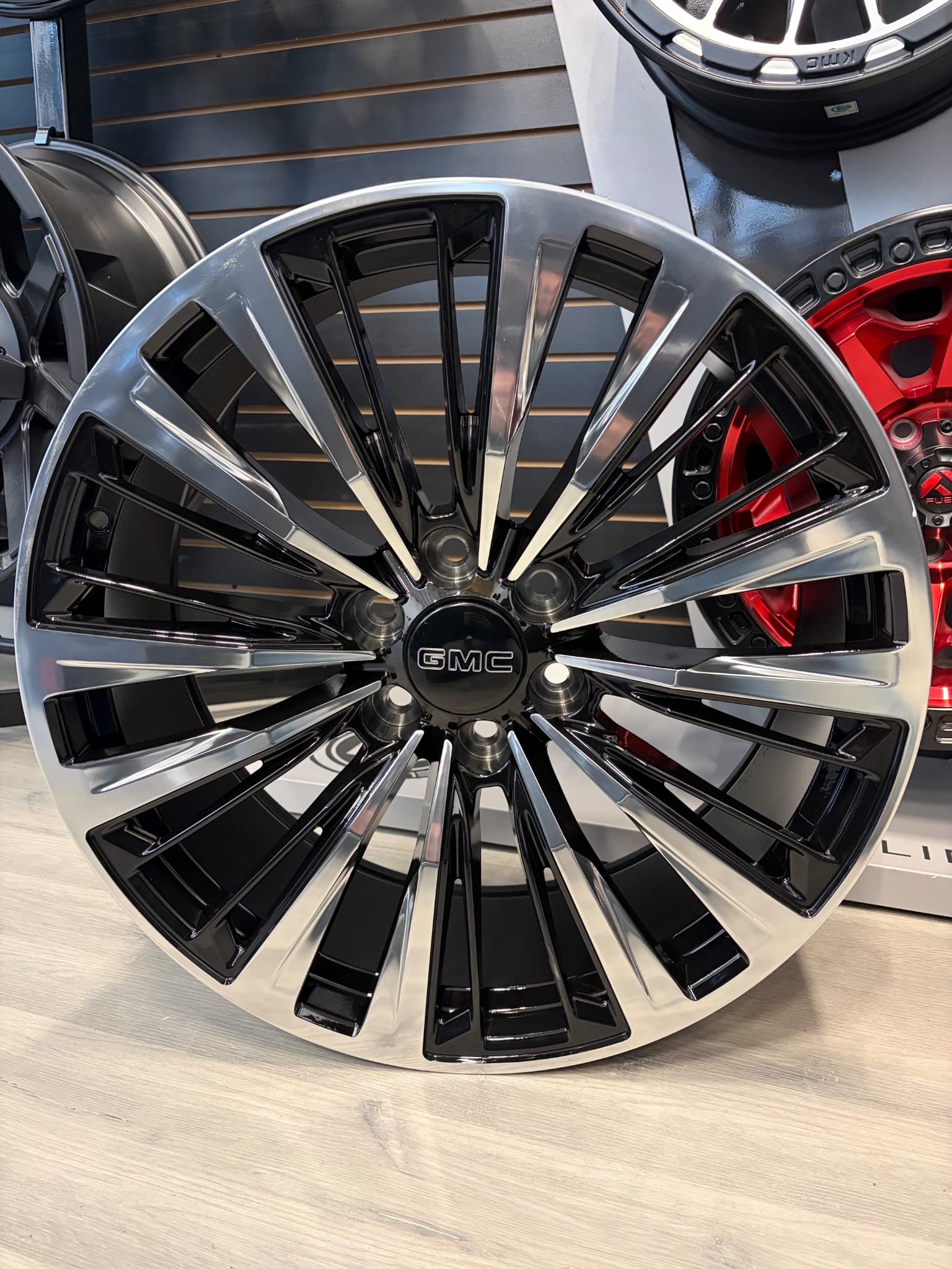 OEM 355 GMC/CADILLAC/CHEVY GLOSS BLACK MIRROR POLISH  22X9 +28 6X139.7 77.8