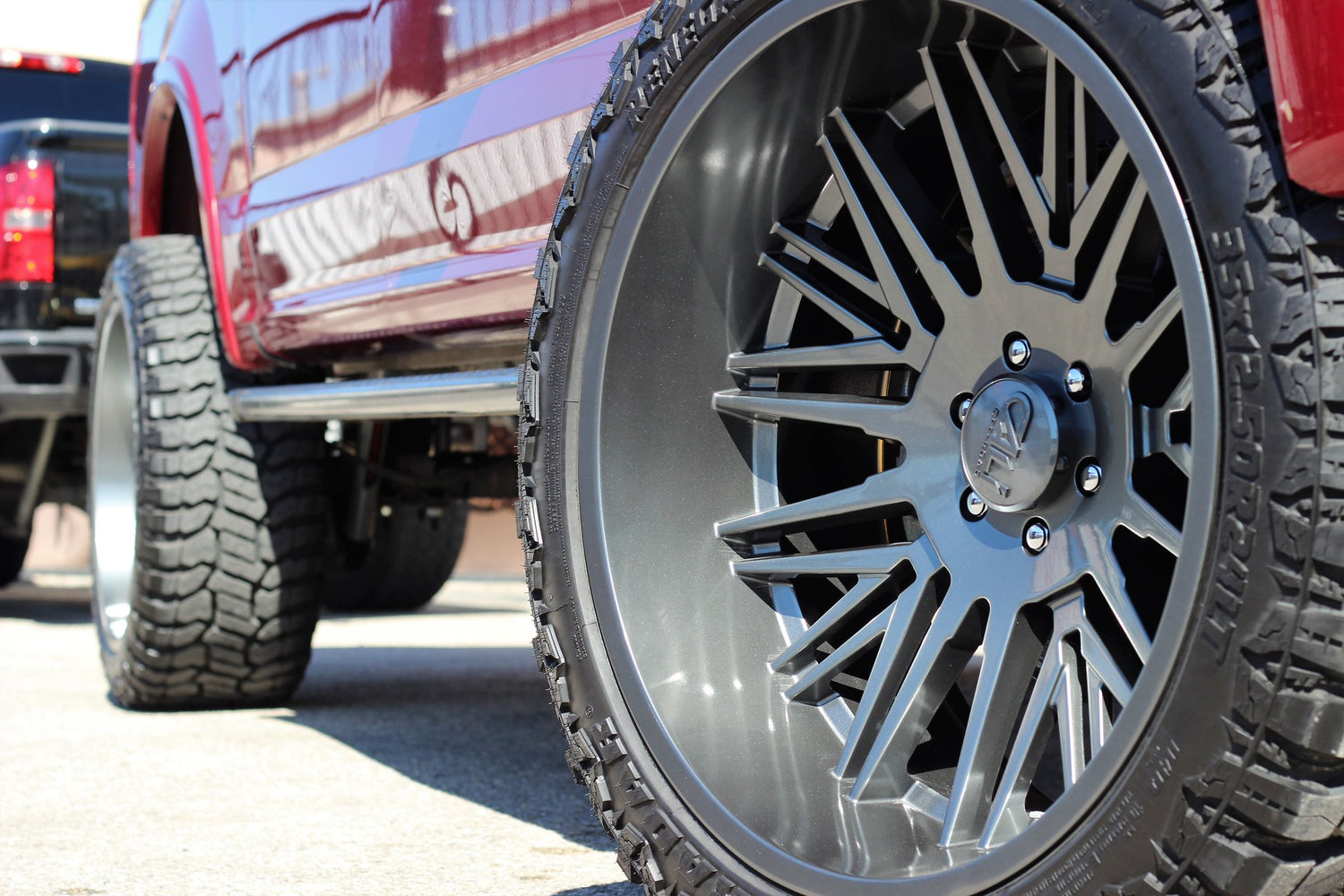 CALI OFF-ROAD GRAPHITE RAWKON 24X12 -51 6X135MM 87.1MM