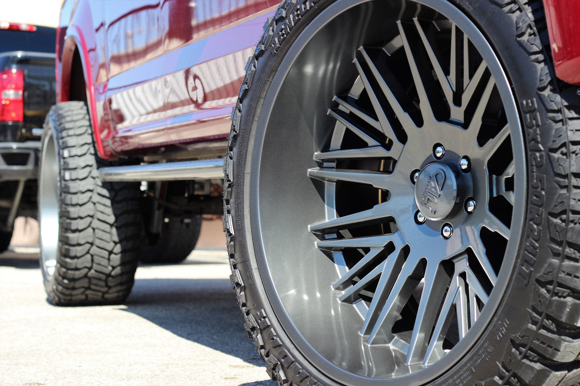 CALI OFF-ROAD GRAPHITE RAWKON 24X12 -51 6X135MM 87.1MM