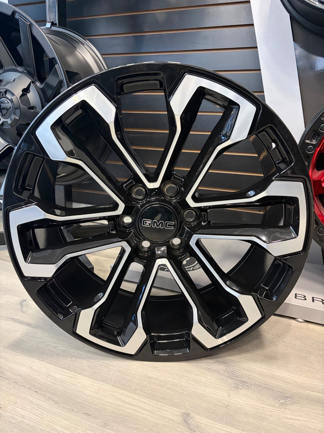 OEM CHEVY/GMC/CADILLAC OEM REPS GLOSS BLACK MACHINED FACE 22X9 +24 6X139.7 78.1