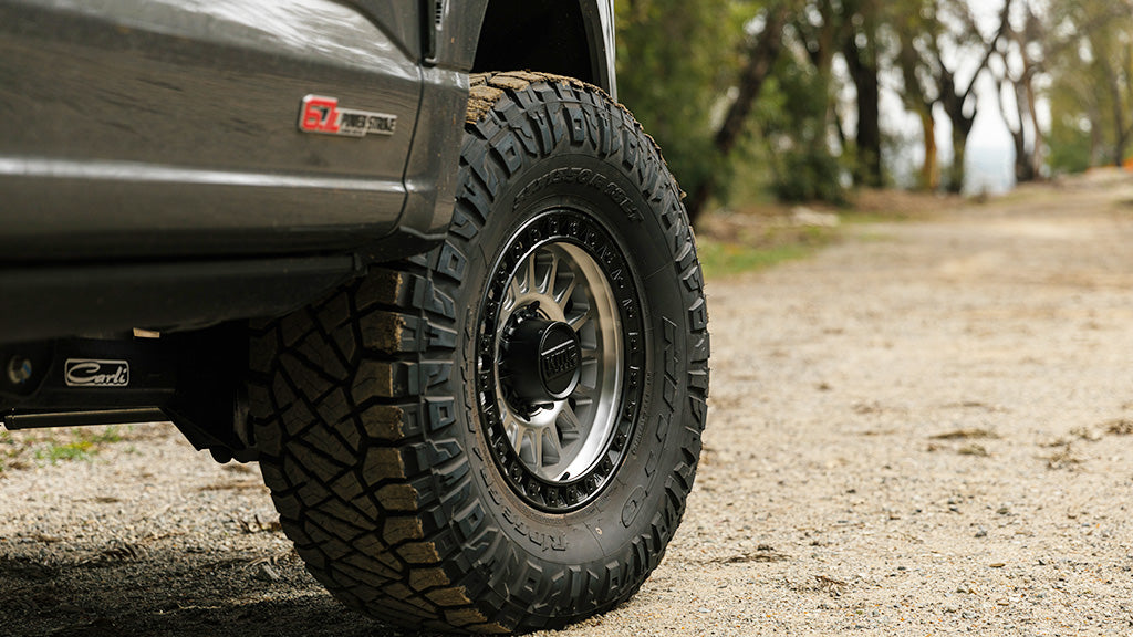 KMC KM552 IMS MACHINED W/ MATTE BLACK LIP 18X9 +18 8X165.1 125.1mm **TEXT FOR CLEARANCE PRICE **