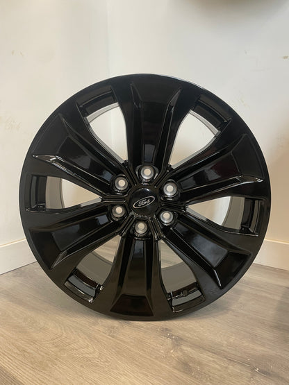 R250 OEM LARIAT REPS FORD F150/EXPEDITION GLOSS BLACK | 18X8.5 +44 6X135