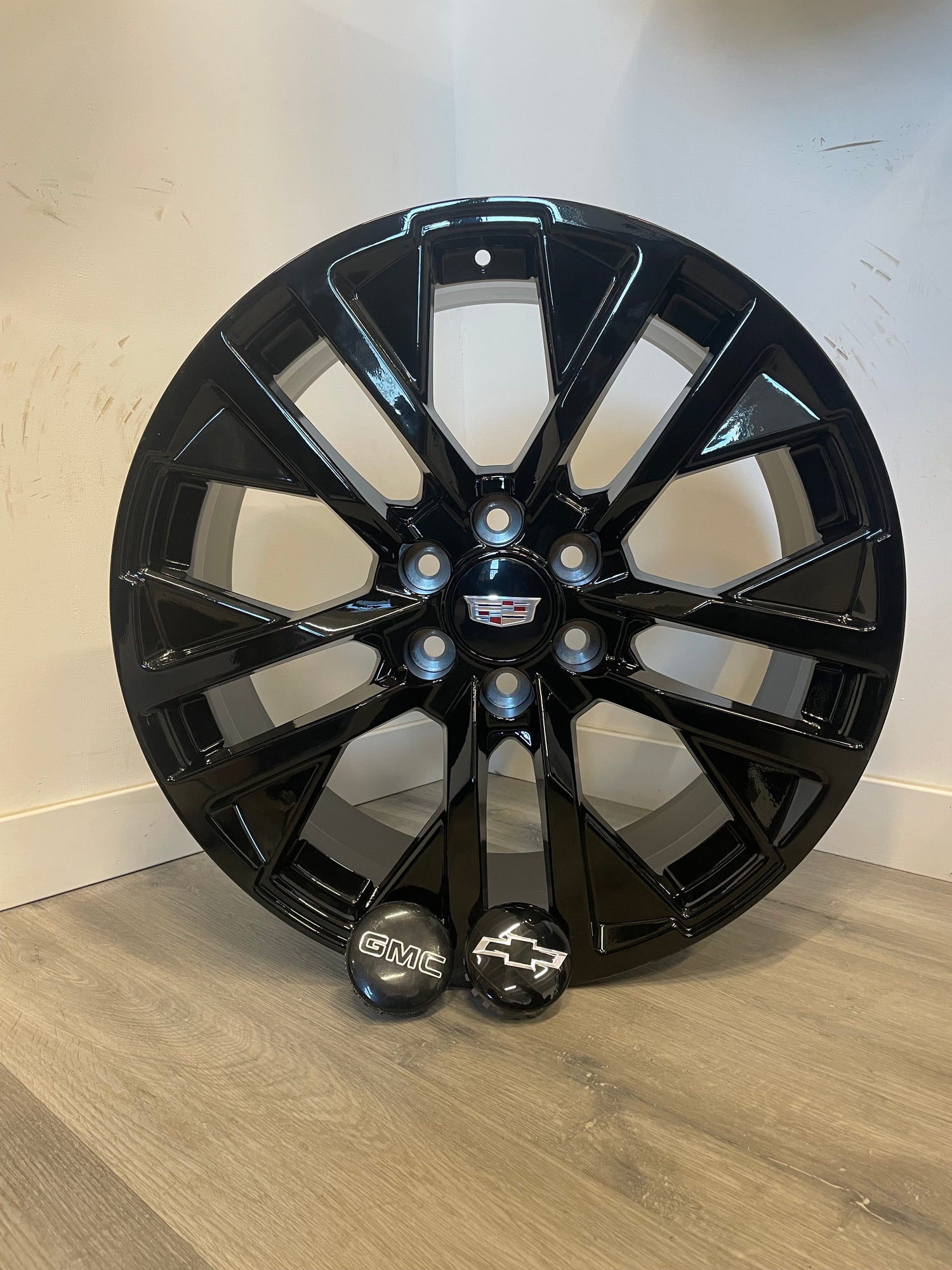 R246 GMC/CHEVY/CADILLAC OEM REPS GLOSS BLACK 22X9 +28 6X139.7