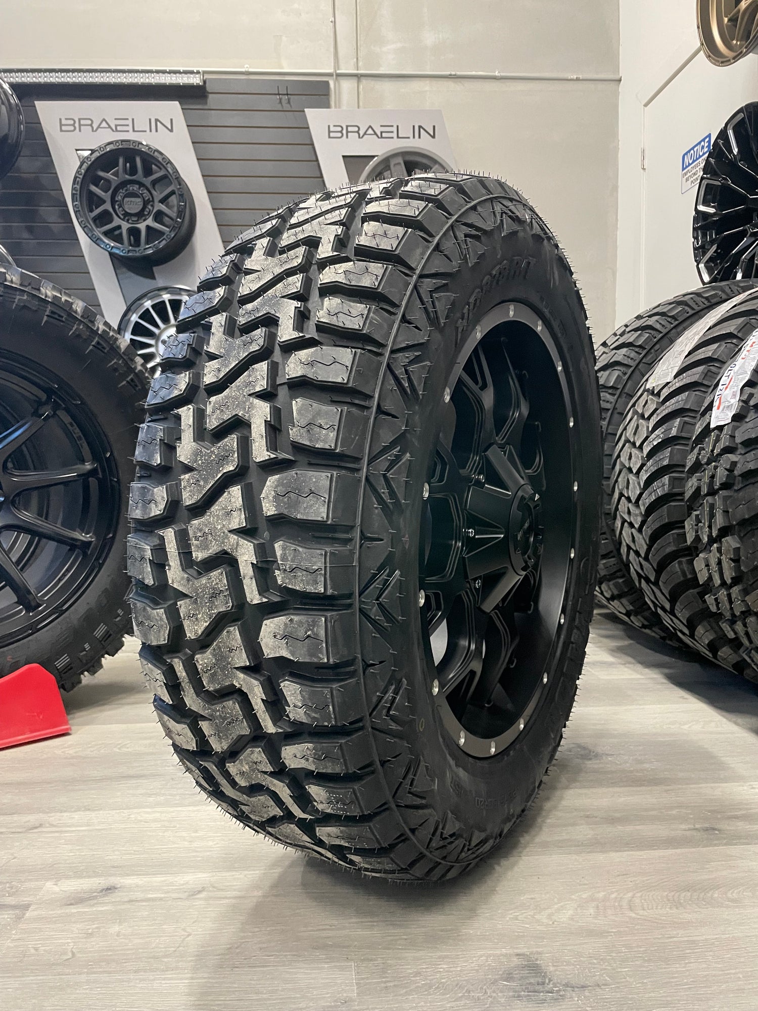 (SET OF FOUR) Mayhem Warrior 20x9 6x135/6x139.7 +18 106mm Matte BLK 275/60R20 Haida 878 R/T Tires