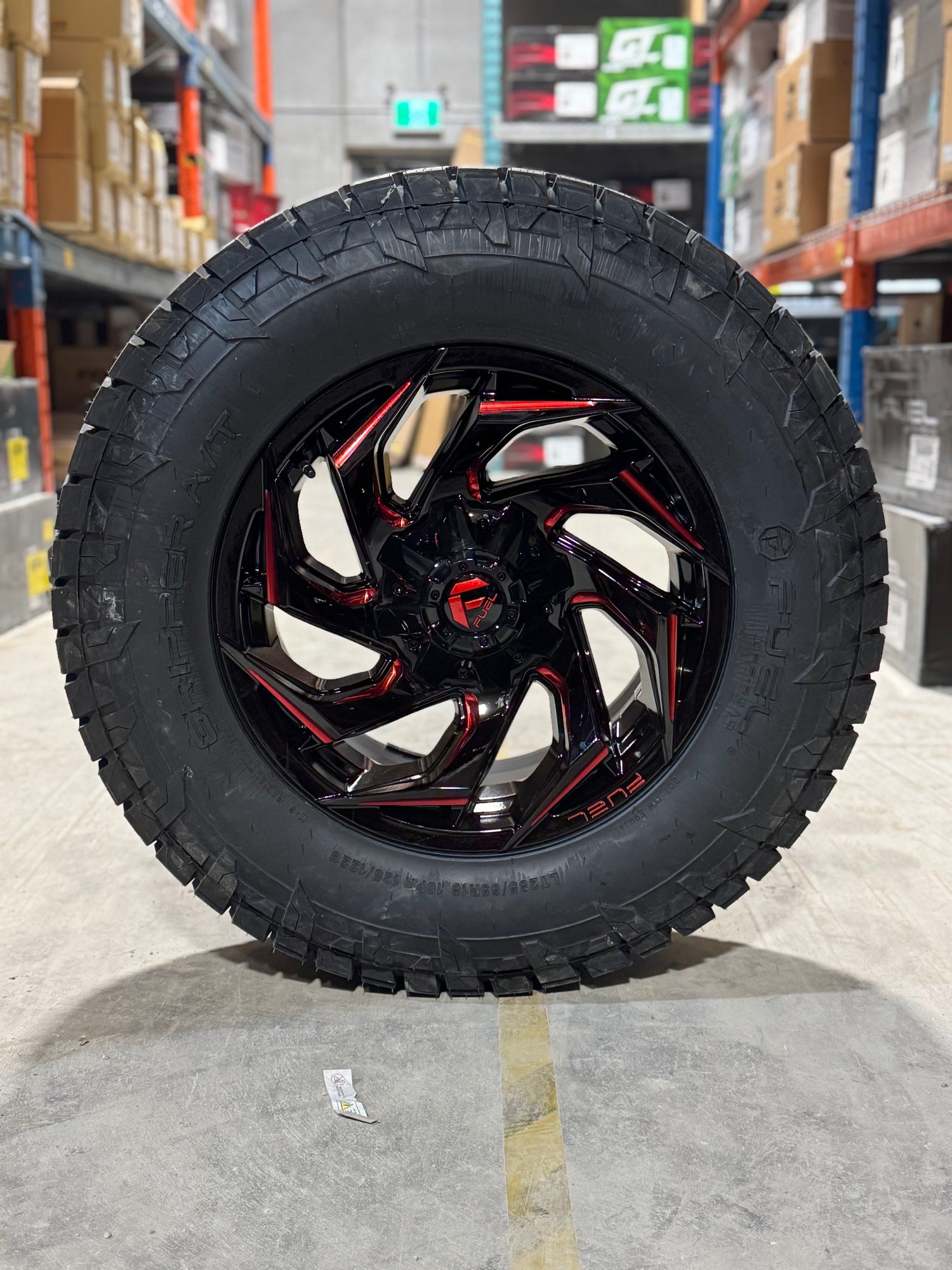 ( SET OF FOUR )  FUEL REACTION 18X9 +1 5X139.7/5X150 110.2 GLOSS BLACK MILLED W/ RED TINT | 285/65R18 FUEL GRIPPER AT