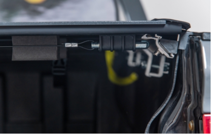 IMPACT SERIES - PREMIUM HARD TRI-FOLD TONNEAU COVER ( Ford F-250/F-350 Super Duty 6.8’ Bed 2017-Now ) - ROUGH COUNTRY