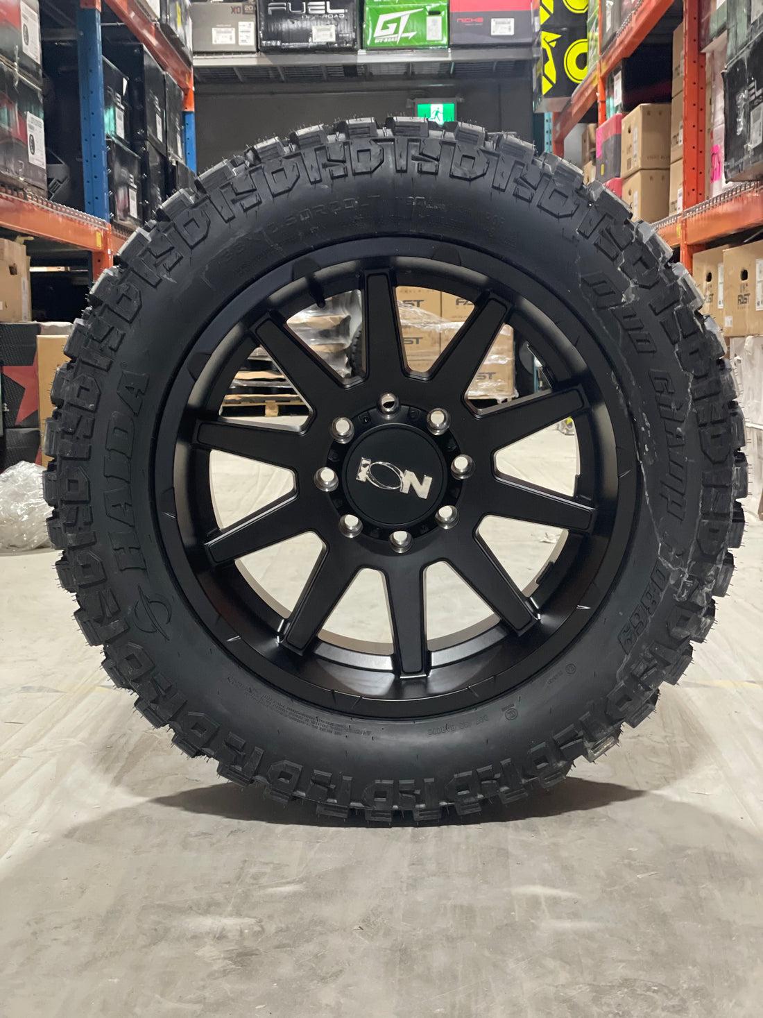 ( SET OF FOUR ) ION 143 20x10 8x165.1 -19 MATTE BLK | 33x12.50r20 Haida 829 Mud Champs